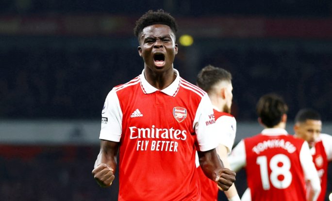 arsenal-da-co-duoc-chia-khoa-vang-de-giu-chan-bukayo-saka