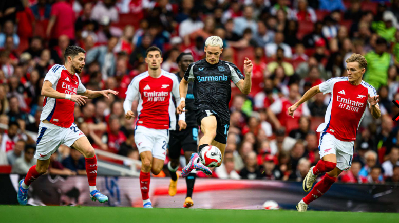 arsenal-vs-bayer-leverkusen-0000-08-08-159002.jpg